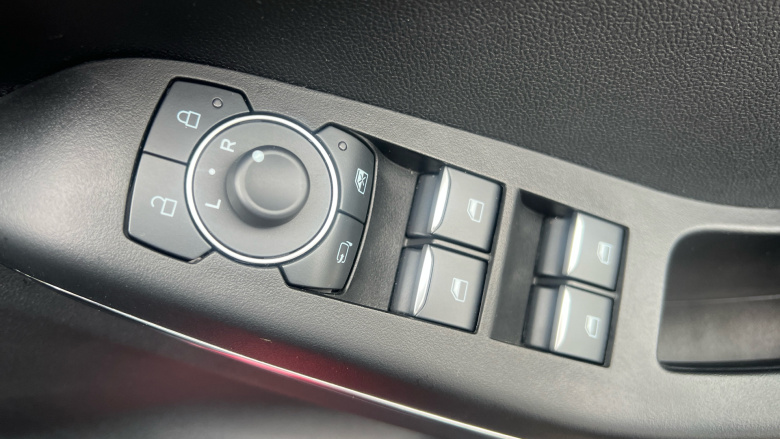 Ford Puma 1.0 EcoBoost Hybrid mHEV Titanium 5dr Petrol Hatchback